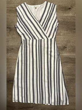 Versona White and Navy Striped Midi Faux Wrap Dress Size M
